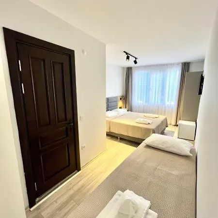 Carla Buyukada Otel *