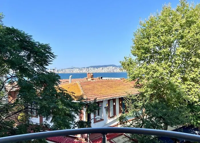 Carla Buyukada ホテル *